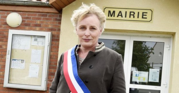 Francia-elige-a-primera-transgenero-alcalde